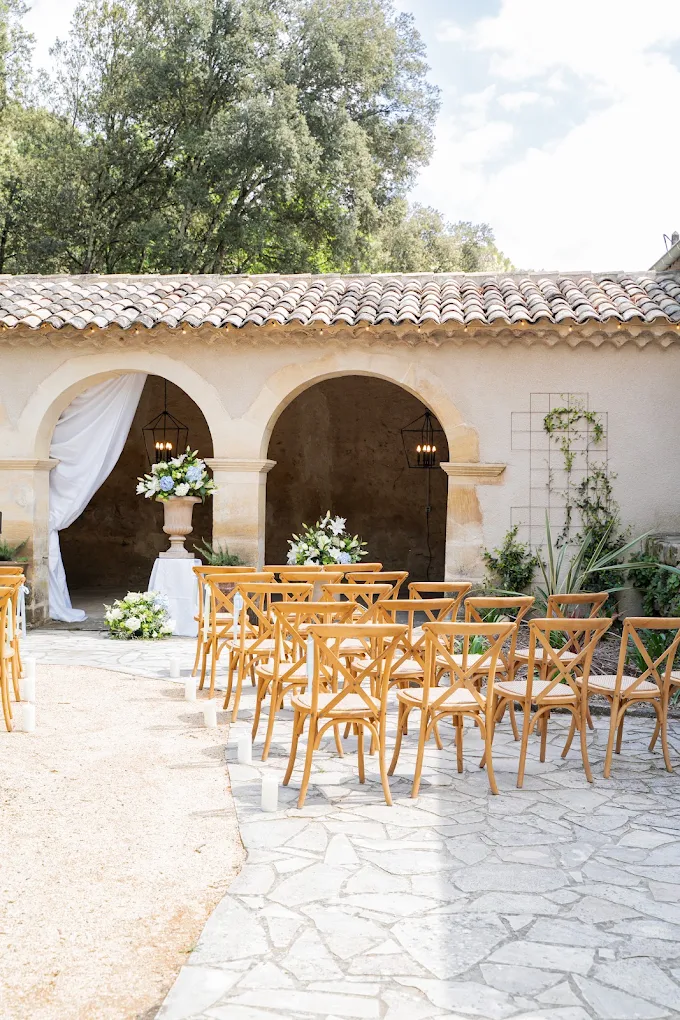 Location de Mobilier Location de mobilier Alpilles et Luberon
